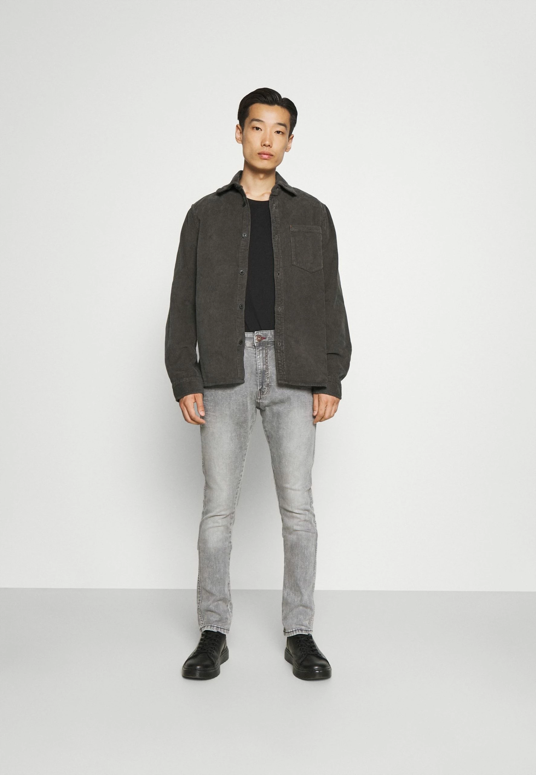 Indicode Jeans HENDERSON - Koszula - Raven | Elegancka Koszula Męska | Odzież Premium 2 Indicode Jeans HENDERSON - Koszula - Raven | Elegancka Koszula Męska | Odzież Premium - obrazek 2