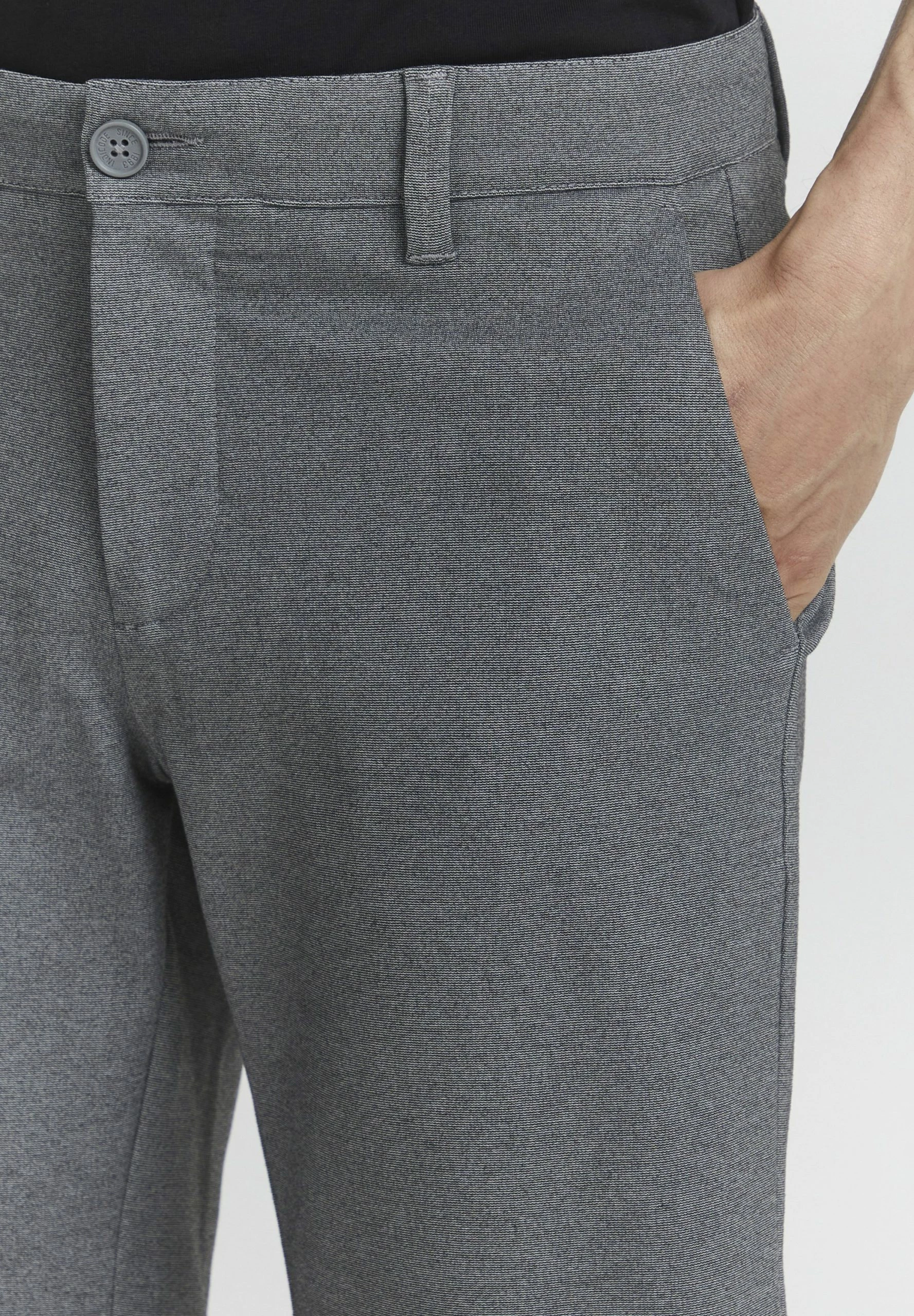 Indicode Jeans Szorty - Grey Mix | Wygodne i Stylowe Szorty Męskie 4 Indicode Jeans Szorty - Grey Mix | Wygodne i Stylowe Szorty Męskie - obrazek 4