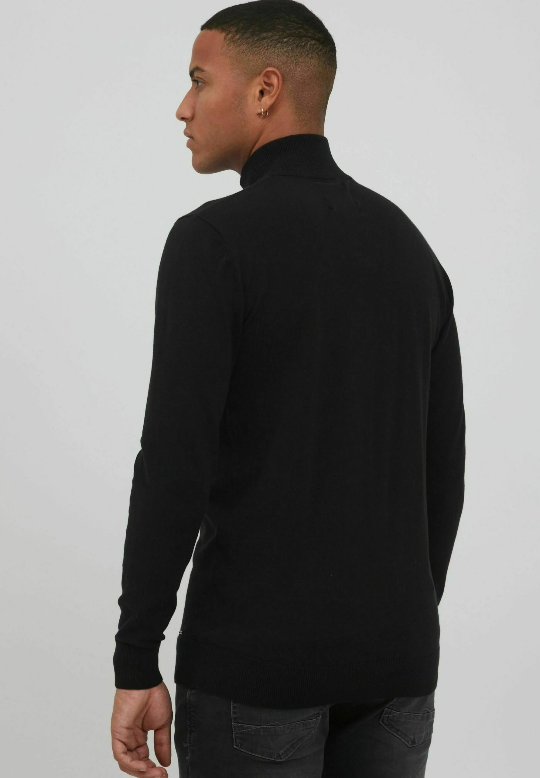 Indicode Jeans IDBADDON - Sweter - Czarny | Elegancki i Wygodny Sweter Męski 5 Indicode Jeans IDBADDON - Sweter - Czarny | Elegancki i Wygodny Sweter Męski - obrazek 5