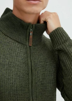 Indicode Jeans IDVALEGO - Kardigan - Army | Elegancki kardigan w stylu wojskowym -Indicode Jeans Sklep 13f81e88da414f828e469b4d37fb290c scaled