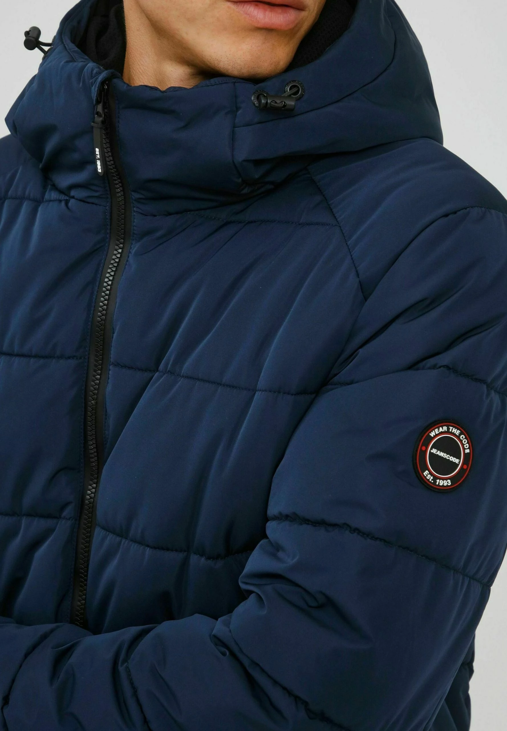 Indicode Jeans IDHERSH - Płaszcz Zimowy - Navy | Odzież Męska | Kolekcja Zimowa 4 Indicode Jeans IDHERSH - Płaszcz Zimowy - Navy | Odzież Męska | Kolekcja Zimowa - obrazek 4