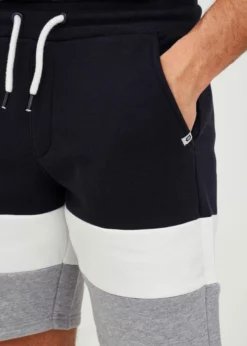 Indicode Jeans IDCAUL - Szorty Męskie - Navy | Wygodne i Stylowe Szorty -Indicode Jeans Sklep 1d4285b7acea4408989bbcc4f23f3f3b scaled