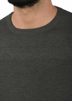 Indicode Jeans IDERNESTO - Sweter - Charcoal Mix | Elegancki Sweter Męski 8 Indicode Jeans IDERNESTO - Sweter - Charcoal Mix | Elegancki Sweter Męski -Indicode Jeans Sklep 23d429cdb4fd4ba28250b0853b226e57 scaled