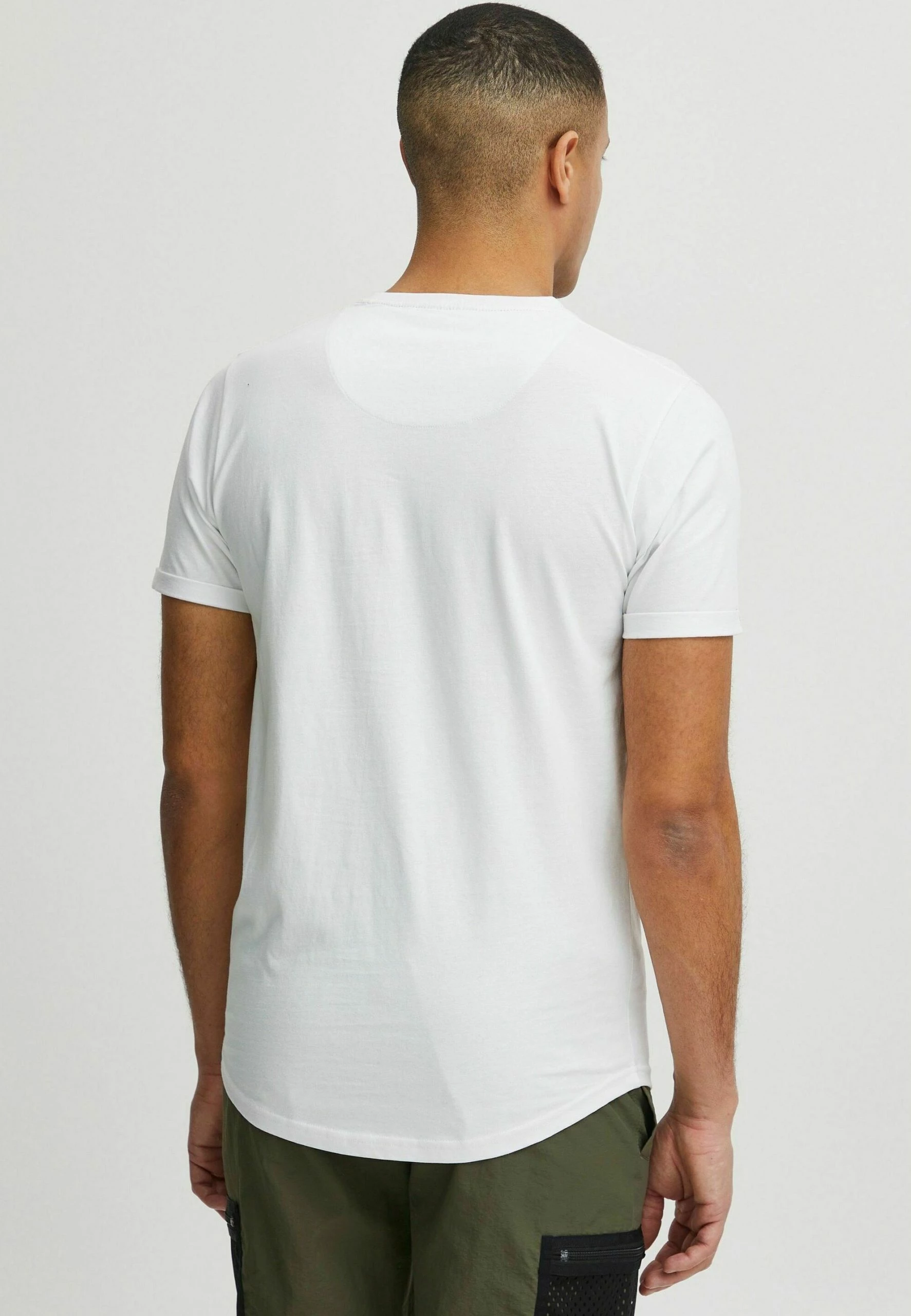 Indicode Jeans IDDANIEL - T-shirt Z Nadrukiem - Off White | Odzież Męska 2 Indicode Jeans IDDANIEL - T-shirt Z Nadrukiem - Off White | Odzież Męska - obrazek 2