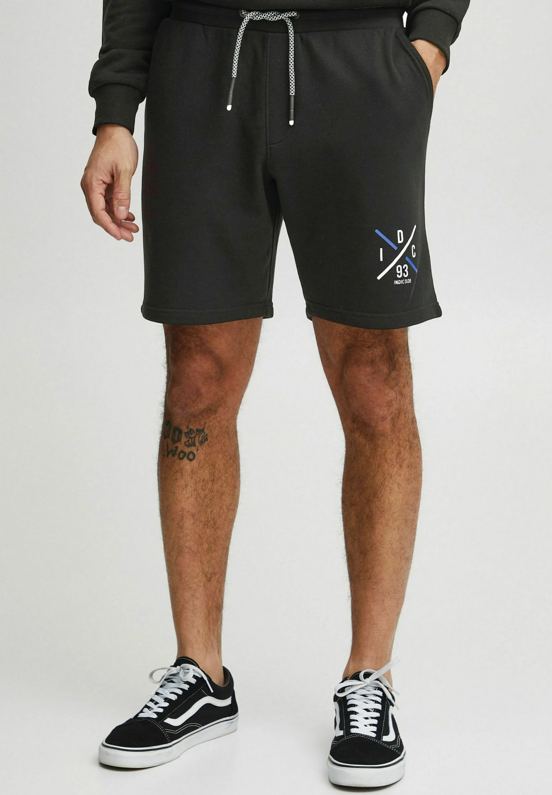 Indicode Jeans IDHALLUM - Szorty Damskie - Czarny | Promocja | Odzież 2 Indicode Jeans IDHALLUM - Szorty Damskie - Czarny | Promocja | Odzież - obrazek 2