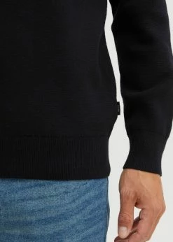 Indicode Jeans IDMATHO - Bluza Z Kapturem - Czarna | Promocja -Indicode Jeans Sklep 3f709267330a44fb8f1a2545f4623c7e scaled