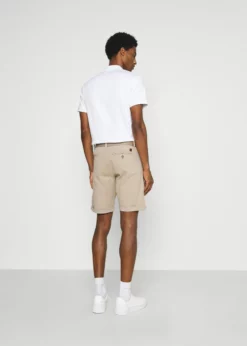 Indicode Jeans KAISER CHINO EXCLUSIV - Szorty - Greige | Odzież/Szorty -Indicode Jeans Sklep 48e6fb57078d48eab5231290cca9f270 scaled