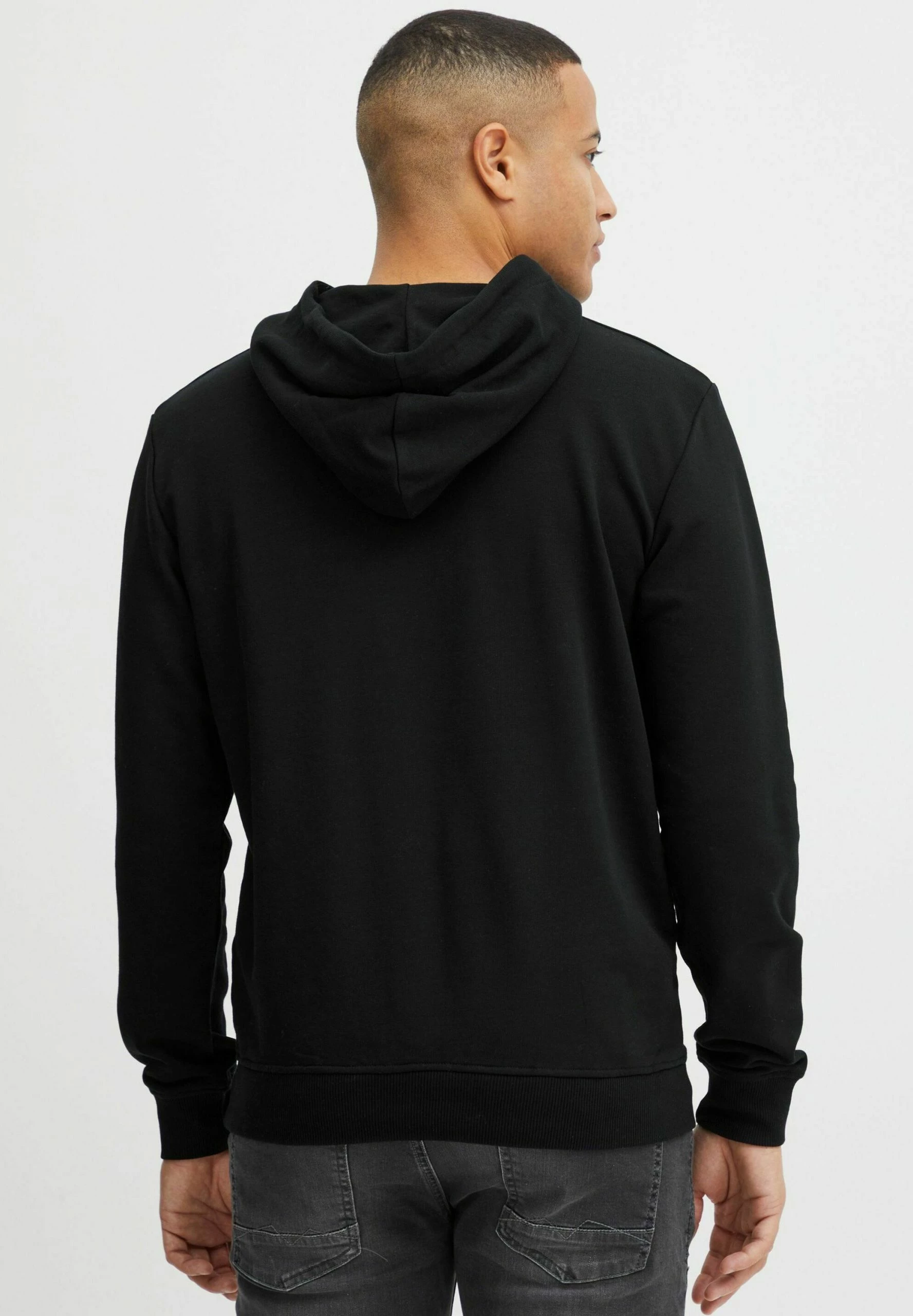 Indicode Jeans IDFORZO - Bluza Z Kapturem - Czarna | Bluzy Męskie | Wysoka Jakość 3 Indicode Jeans IDFORZO - Bluza Z Kapturem - Czarna | Bluzy Męskie | Wysoka Jakość - obrazek 3