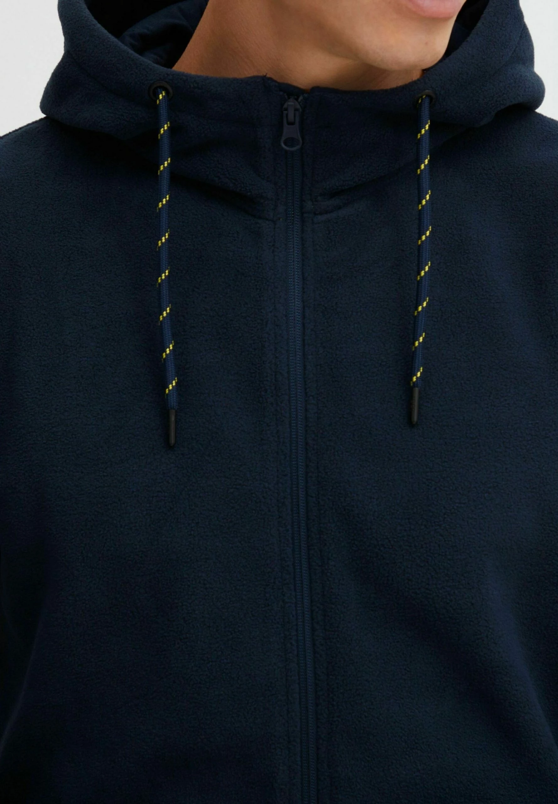 Indicode Jeans IDLANDO - Bluza Rozpinana - Navy | Bluzy Odzież 4 Indicode Jeans IDLANDO - Bluza Rozpinana - Navy | Bluzy Odzież - obrazek 4