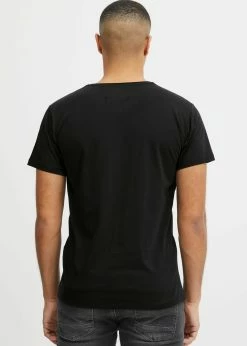 Indicode Jeans IDRONNY - T-shirt Z Nadrukiem - Czarny | Odzież Promocyjna -Indicode Jeans Sklep 5a0535e8f70f4690acf7d52559fcbf5b scaled