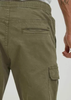 Indicode Jeans IDGILMAT - Bojówki Army - Wysoka Jakość i Komfort 10 Indicode Jeans IDGILMAT - Bojówki Army - Wysoka Jakość i Komfort -Indicode Jeans Sklep 650c7657c3f84eb884c03f64bf3593da scaled