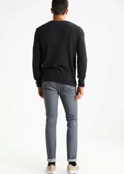 Indicode Jeans KRISTAN - Sweter Czarny | Elegancki i Wygodny -Indicode Jeans Sklep 65129606ae0c4b31a787c18d310a8d6a