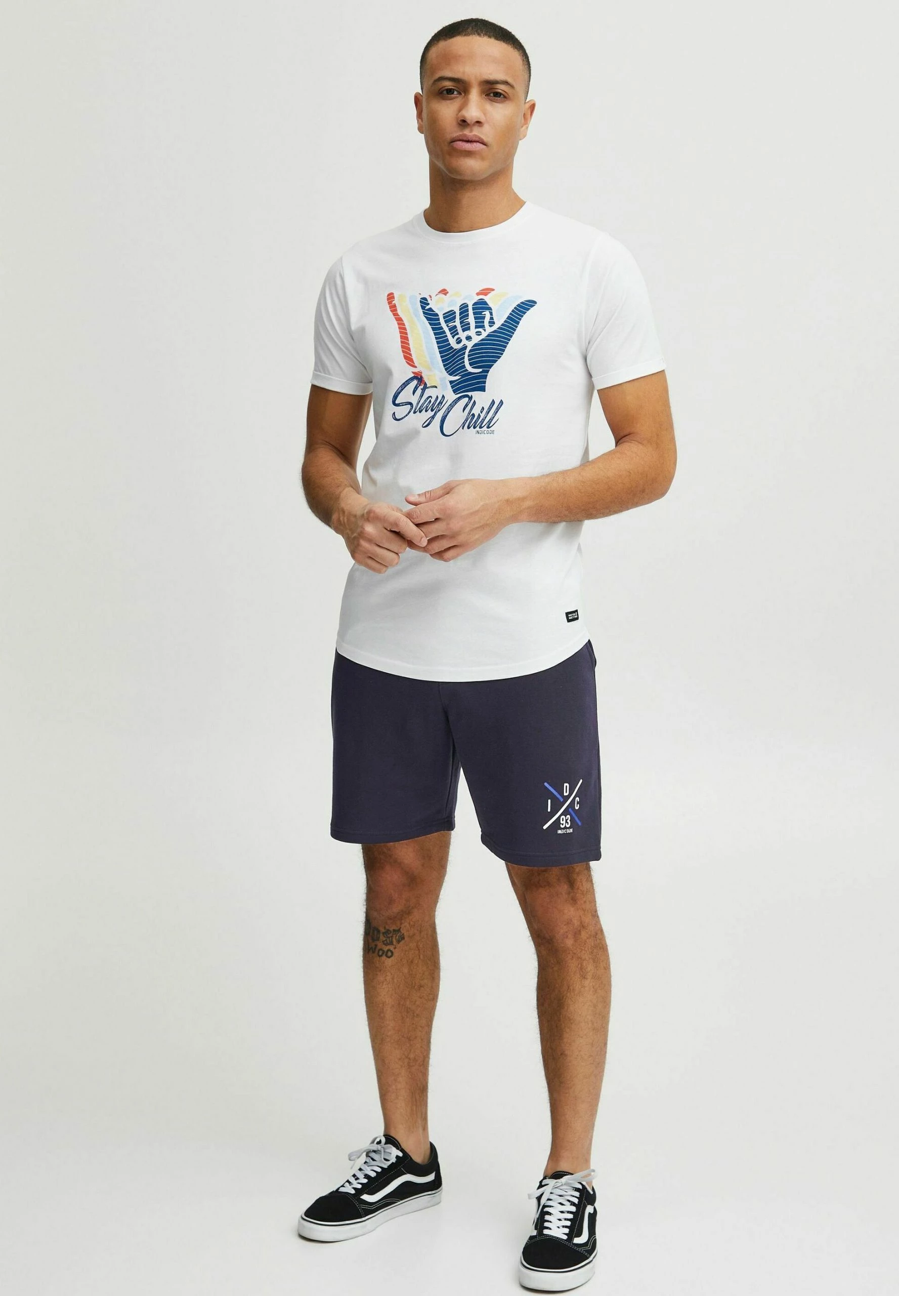 Indicode Jeans IDHALLUM - Szorty Męskie Navy - Wygodne i Stylowe 2 Indicode Jeans IDHALLUM - Szorty Męskie Navy - Wygodne i Stylowe - obrazek 2