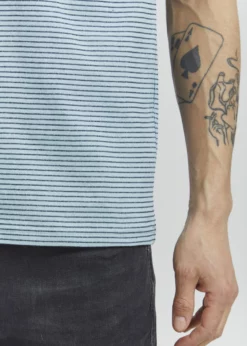 Indicode Jeans LUPKO - T-shirt Z Nadrukiem - Celestial Blue | Odzież Męska -Indicode Jeans Sklep 67f6089d3bc44ba7ae905e919ea4cde5 scaled