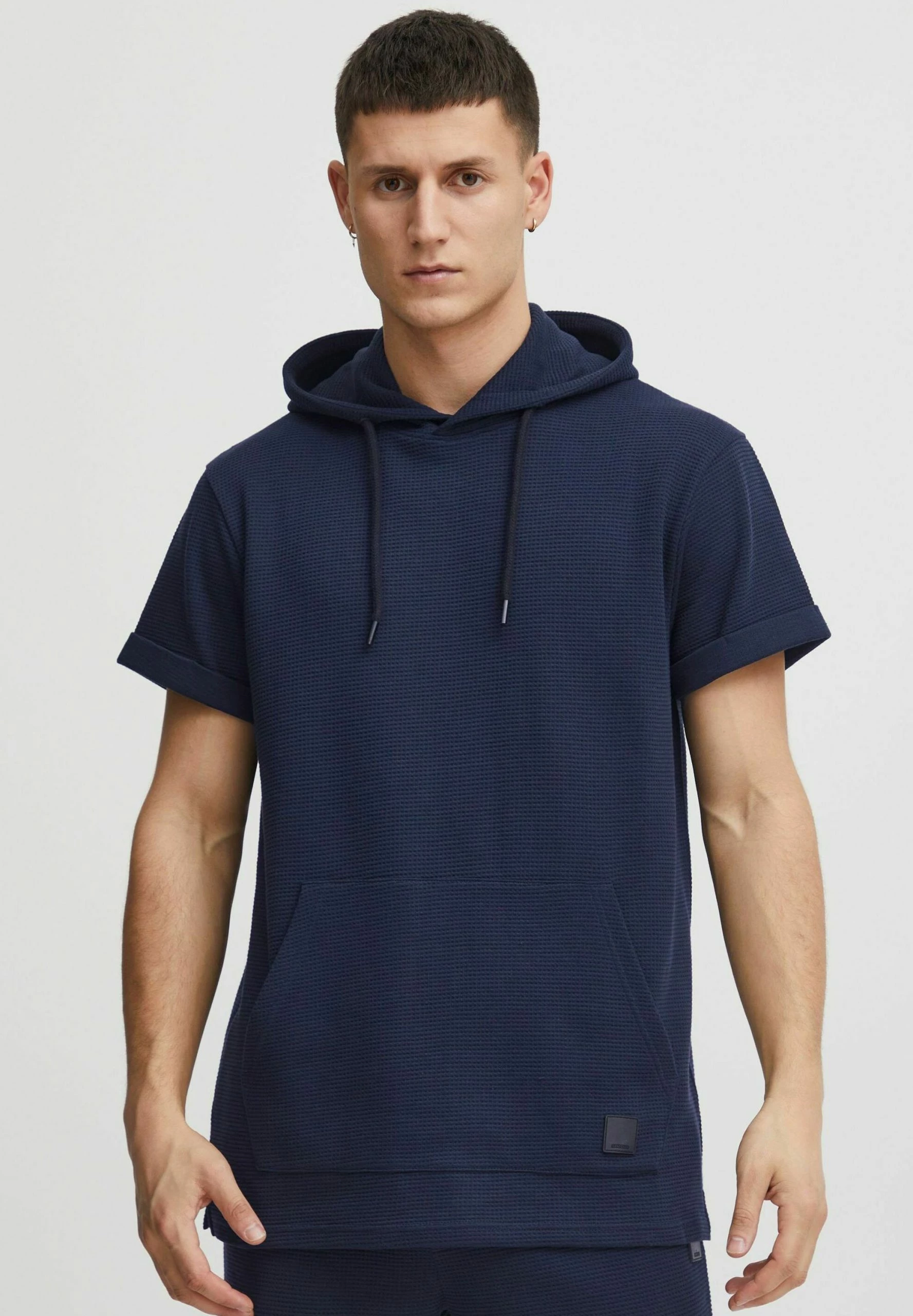 Indicode Jeans IDNILS - T-shirt Z Nadrukiem - Navy - Odzież/T-shirty i koszulki polo 1 Indicode Jeans IDNILS - T-shirt Z Nadrukiem - Navy - Odzież/T-shirty i koszulki polo