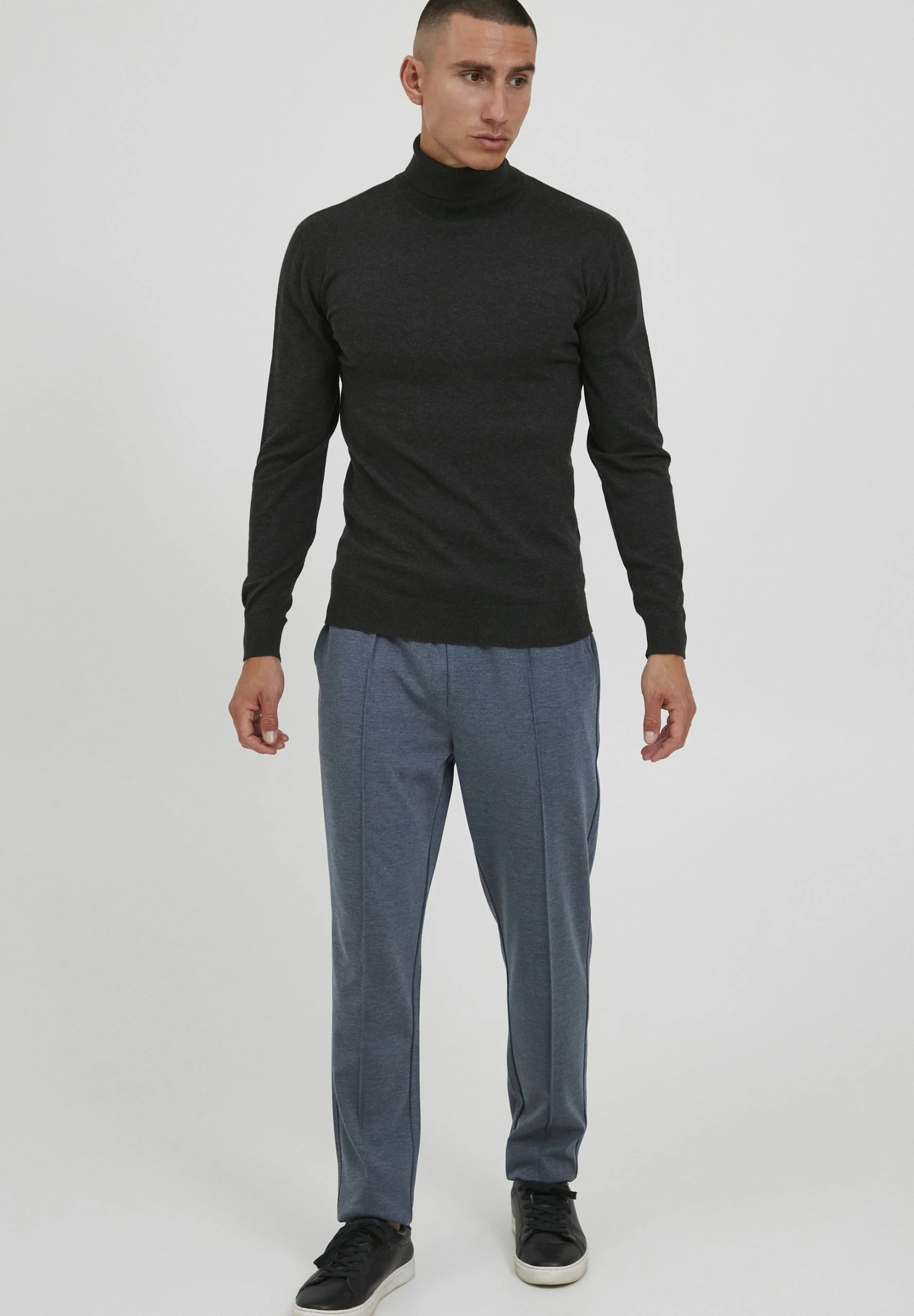 Indicode Jeans IDBADAR - Sweter - Charcoal Mix | Elegancki i Wygodny Sweter Męski 2 Indicode Jeans IDBADAR - Sweter - Charcoal Mix | Elegancki i Wygodny Sweter Męski - obrazek 2