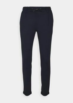 Spodnie Indicode Jeans EBERLEIN WITH ROLLED UP - Materiałowe - Navy -Indicode Jeans Sklep 8388ba5d949546388aa188b1396893cd scaled