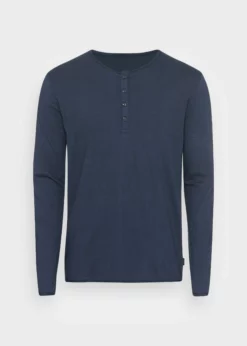 Indicode Jeans SONG - Bluzka Z Długim Rękawem - Navy | Odzież Męska 8 Indicode Jeans SONG - Bluzka Z Długim Rękawem - Navy | Odzież Męska -Indicode Jeans Sklep 922e436e59314b95ac7ac60b6fa9ac3e scaled