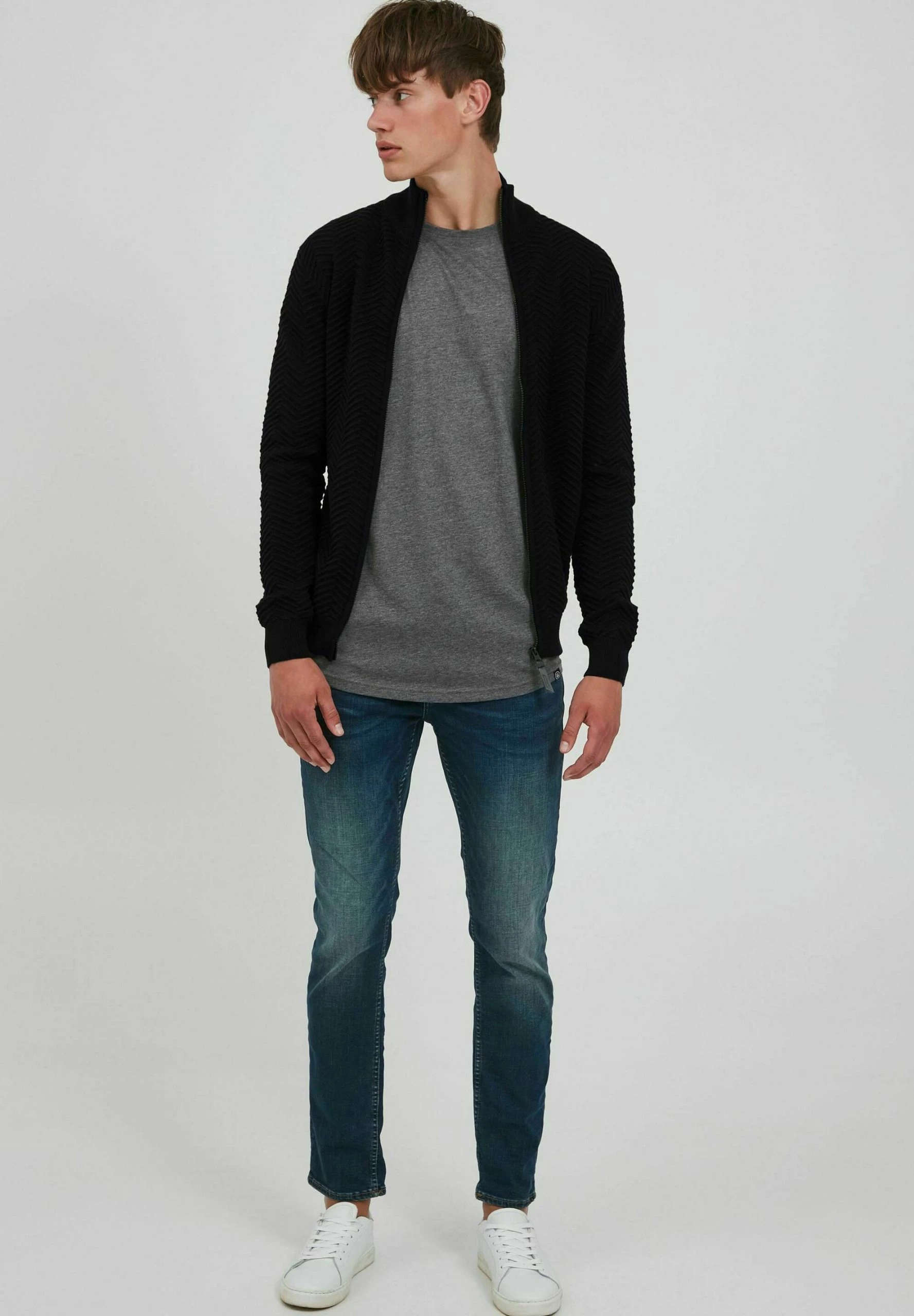 Indicode Jeans IDBANJAMINO - Kardigan - Czarny | Elegancki i Wygodny 2 Indicode Jeans IDBANJAMINO - Kardigan - Czarny | Elegancki i Wygodny - obrazek 2