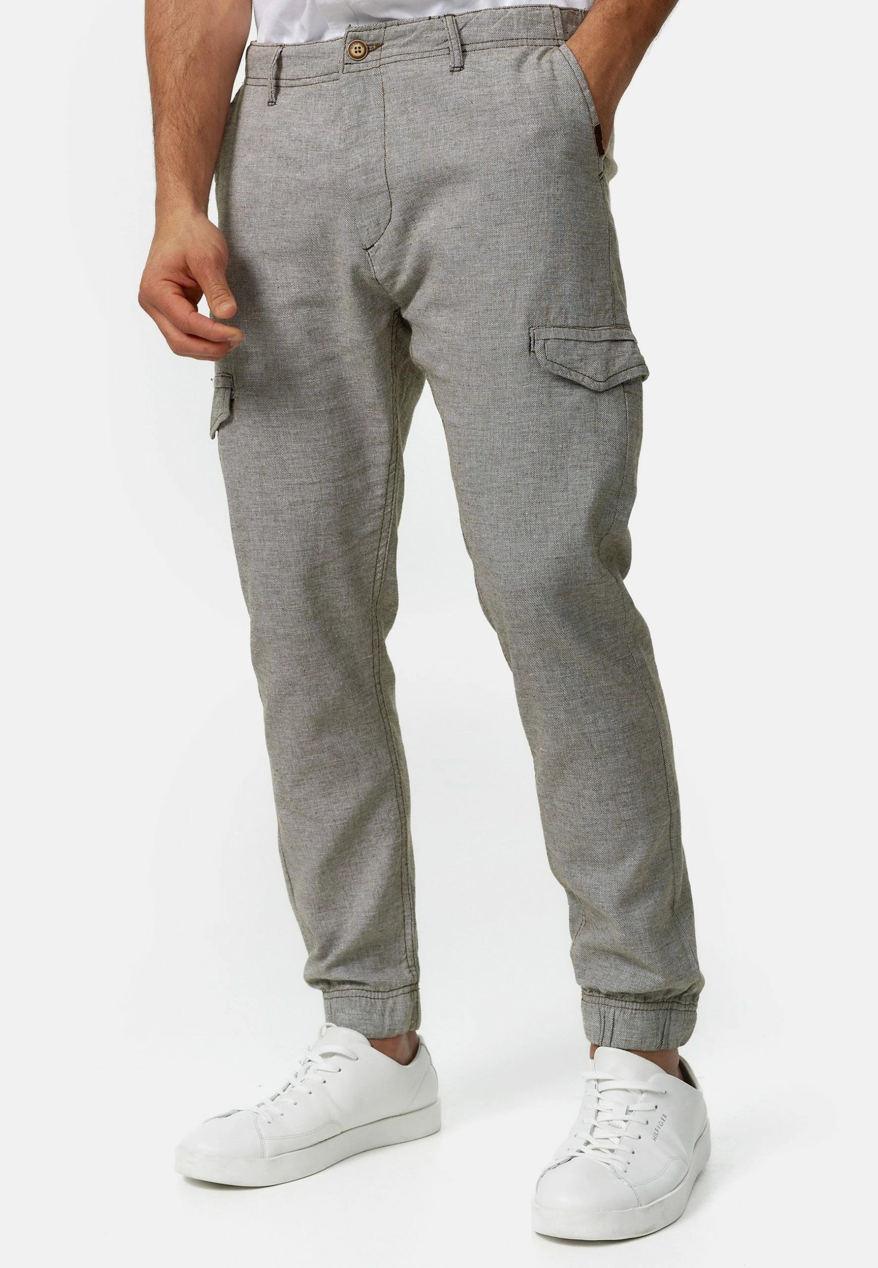 Indicode Jeans BOOTH - Bojówki - Spodnie w Kolorze Ciemna Oliwa 4 Indicode Jeans BOOTH - Bojówki - Spodnie w Kolorze Ciemna Oliwa - obrazek 4