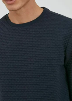 Indicode Jeans IDANTHONY - Sweter w Kolorze Navy | Elegancki i Wygodny -Indicode Jeans Sklep 98dd5730edb341eeae5824fabde43f0e scaled