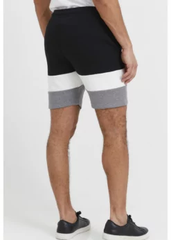 Indicode Jeans IDCAUL - Szorty - Czarne | Wysoka jakość, modny krój 7 Indicode Jeans IDCAUL - Szorty - Czarne | Wysoka jakość, modny krój -Indicode Jeans Sklep 9bae630a8e5045bb8bd3613aacb845c6 scaled