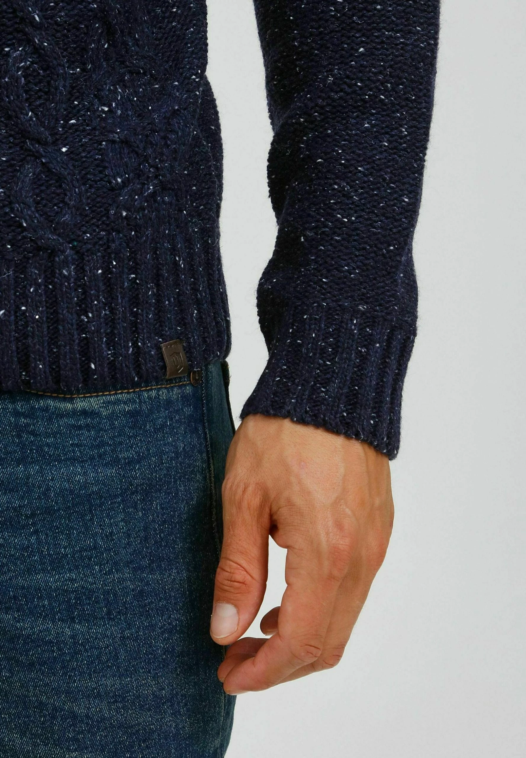 Indicode Jeans IDBENAT - Sweter Męski w Kolorze Granatowym 5 Indicode Jeans IDBENAT - Sweter Męski w Kolorze Granatowym - obrazek 5