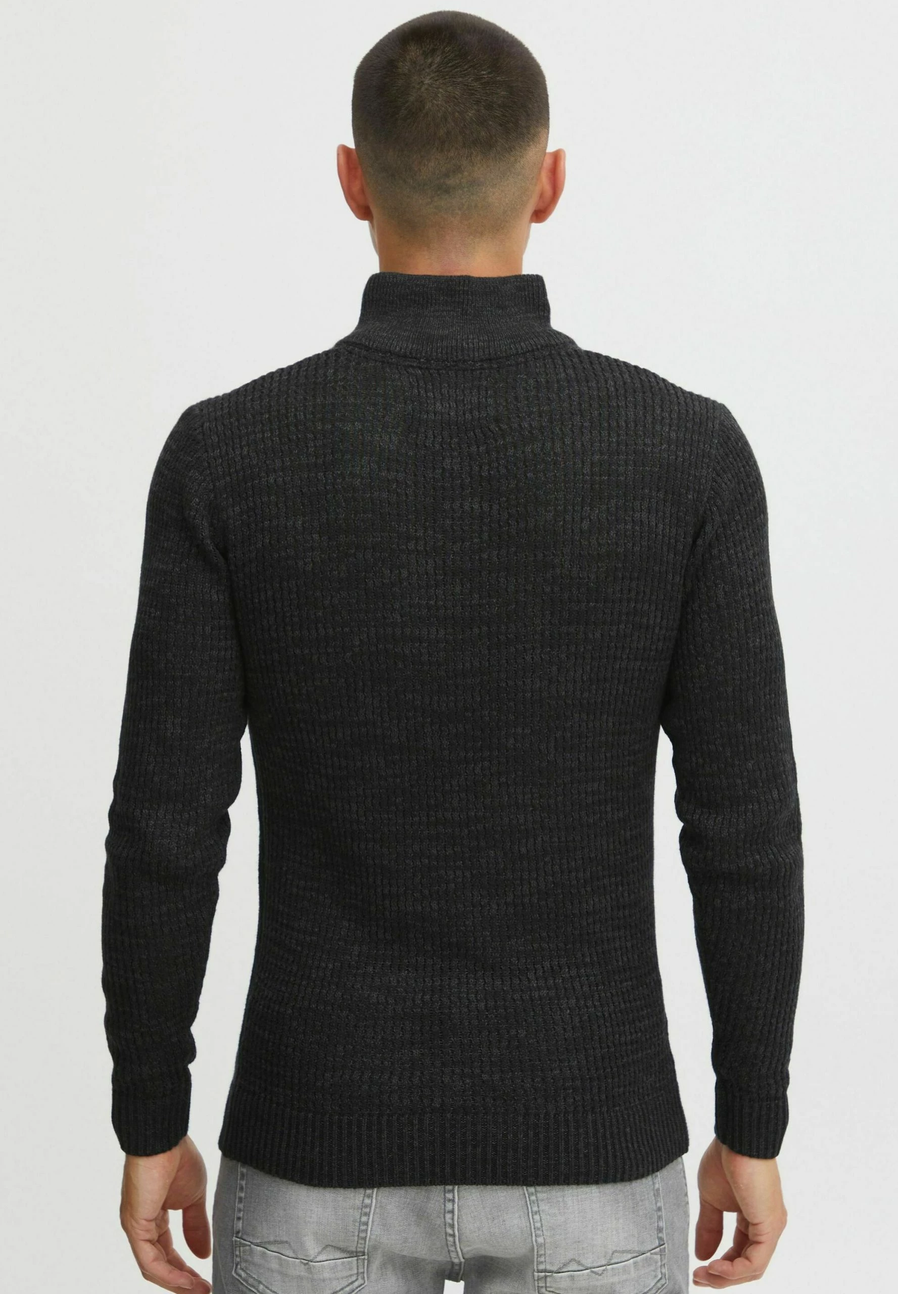 Indicode Jeans IDVALERO - Sweter czarny - Elegancki i wygodny sweter męski 3 Indicode Jeans IDVALERO - Sweter czarny - Elegancki i wygodny sweter męski - obrazek 3