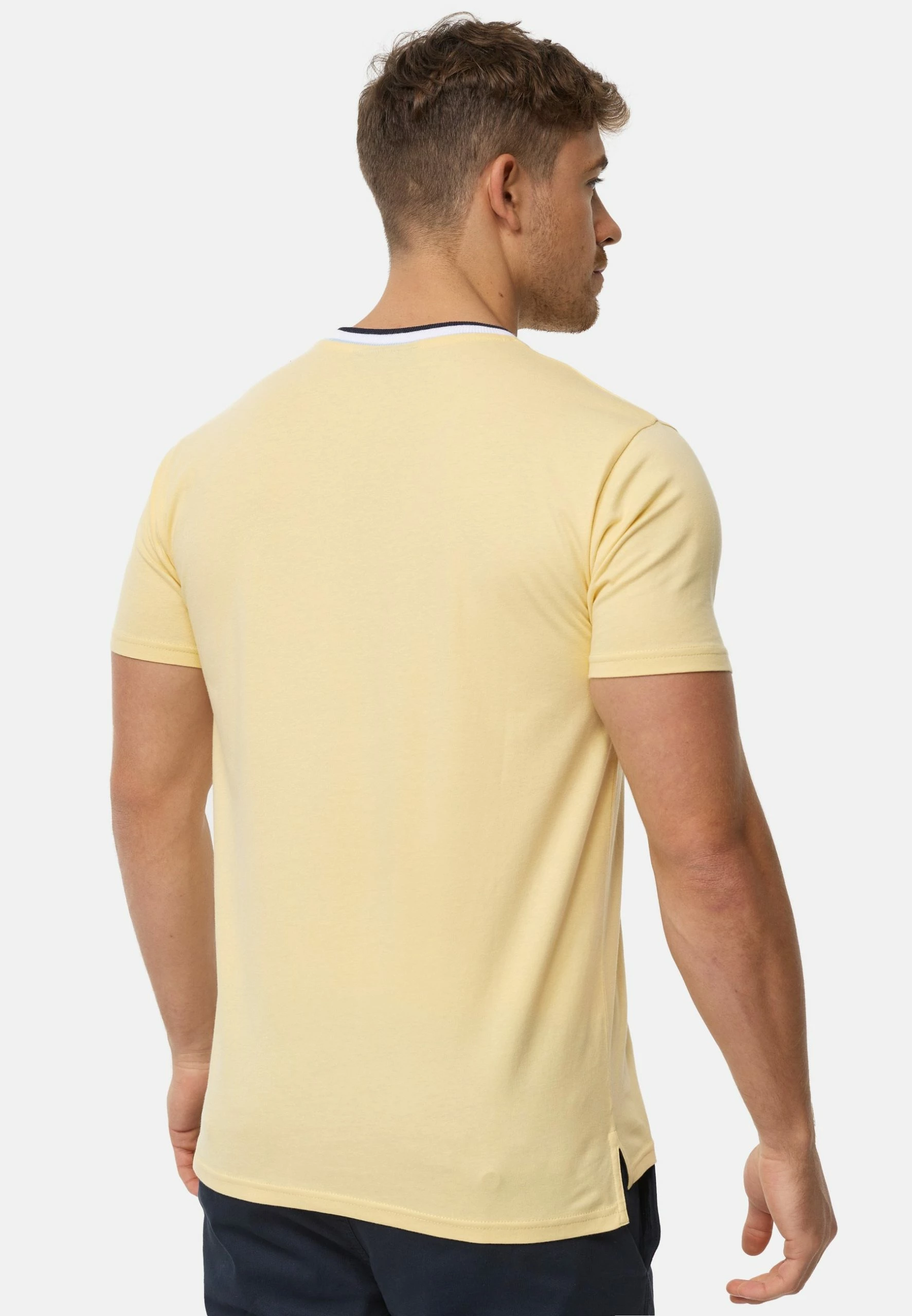 Indicode Jeans T-shirt Basic - Golden Haze | Męska Koszulka Bawełniana 3 Indicode Jeans T-shirt Basic - Golden Haze | Męska Koszulka Bawełniana - obrazek 3