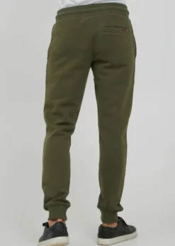 Indicode Jeans IDHULTOP - Spodnie Treningowe Army - Wygoda i Styl 8 Indicode Jeans IDHULTOP - Spodnie Treningowe Army - Wygoda i Styl -Indicode Jeans Sklep b02e80aceb4c4e458e7d72b07b4e6a86 scaled