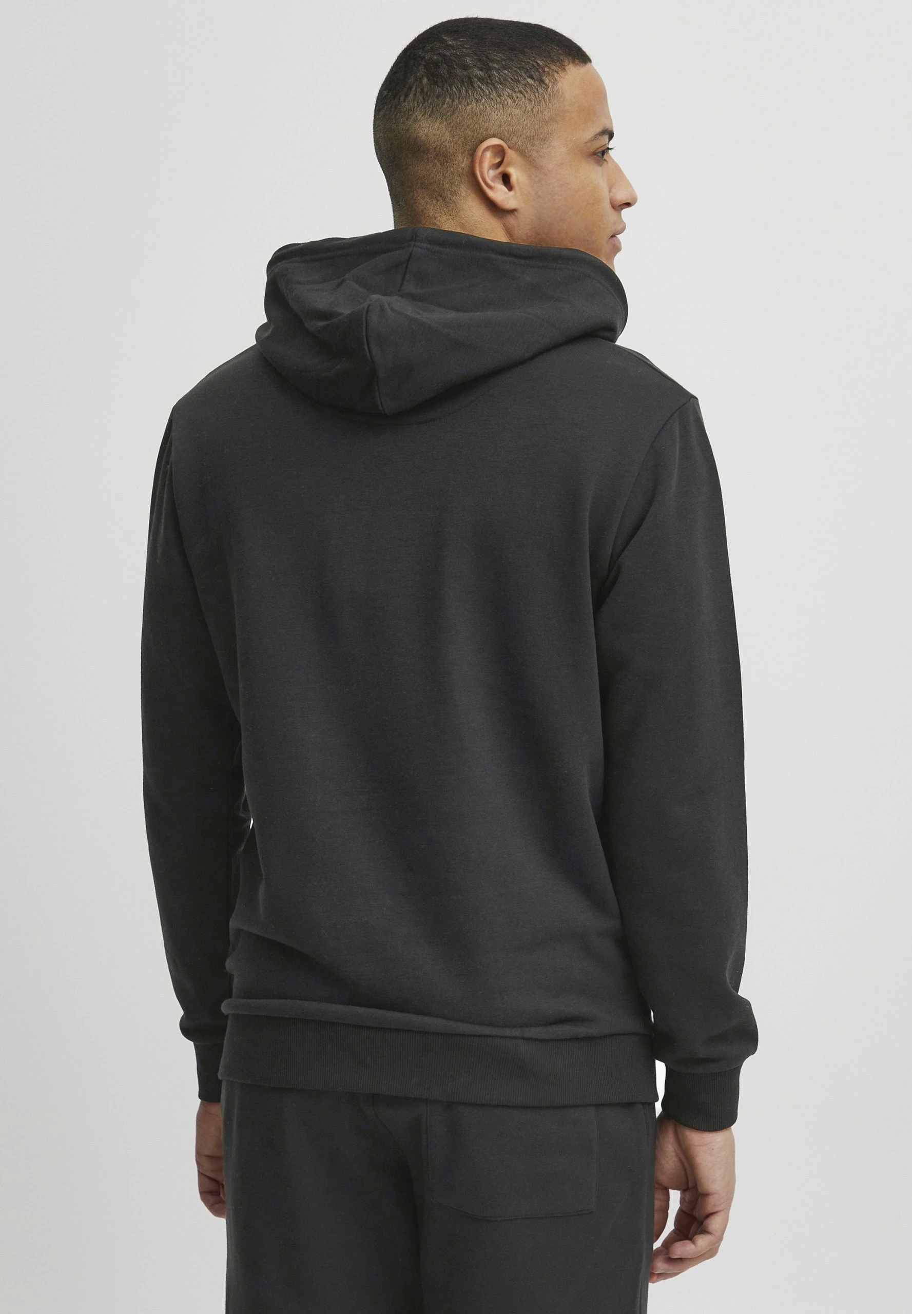 Indicode Jeans LEON - Bluza Z Kapturem - Black | Bluzy Męskie 3 Indicode Jeans LEON - Bluza Z Kapturem - Black | Bluzy Męskie - obrazek 3