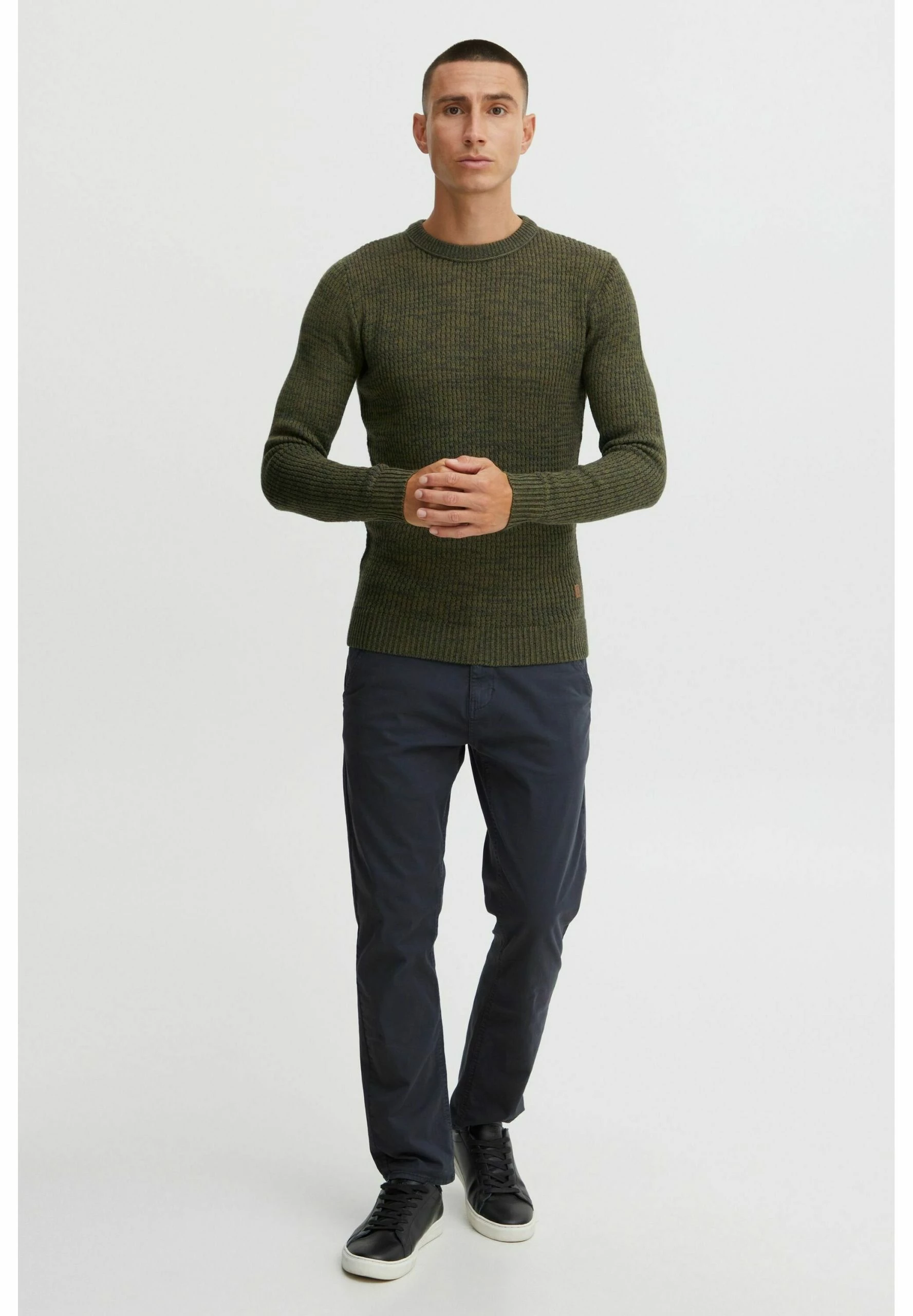 Indicode Jeans IDVALERIO - Sweter - Army | Odzież/Swetry i kardigany 2 Indicode Jeans IDVALERIO - Sweter - Army | Odzież/Swetry i kardigany - obrazek 2