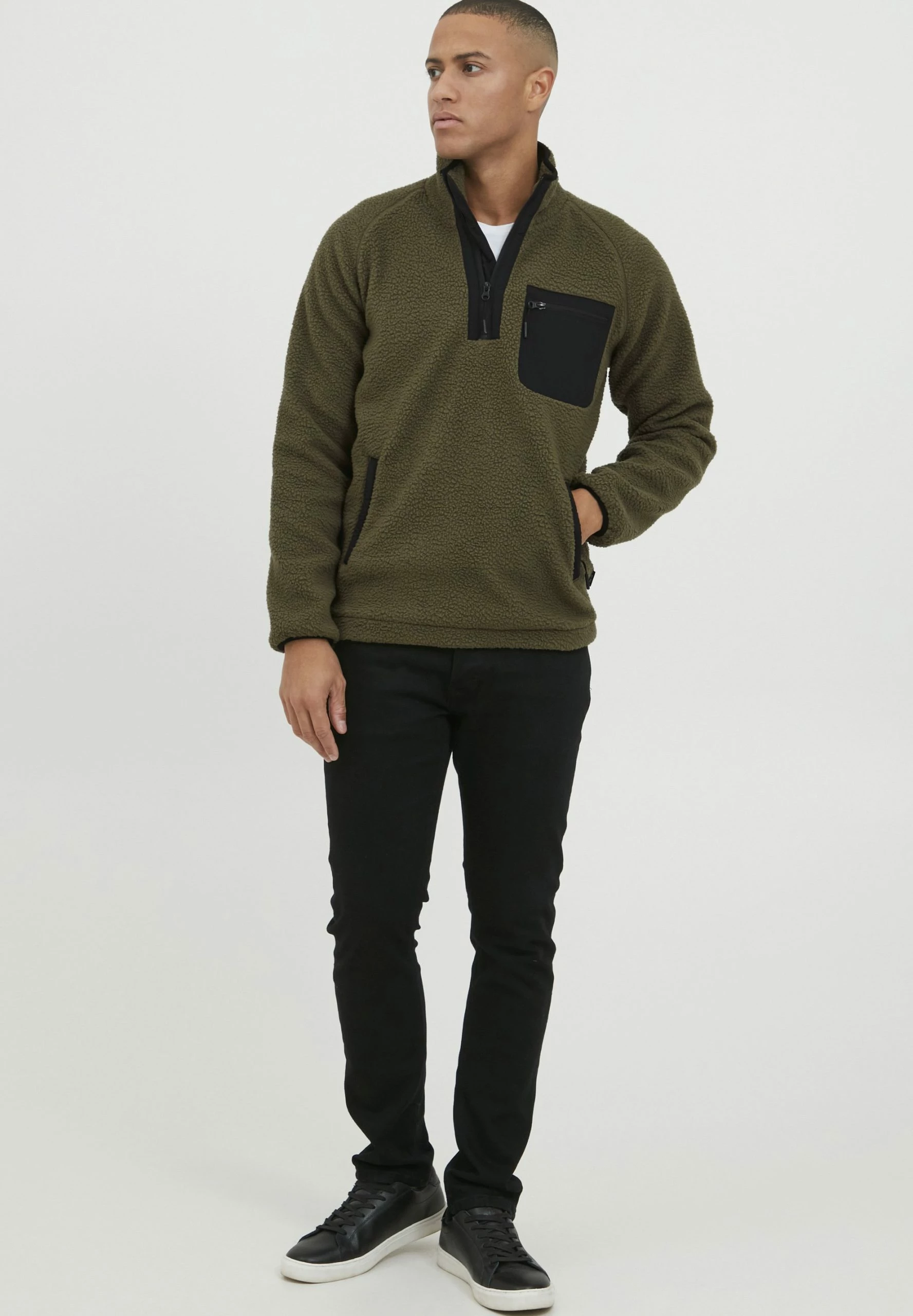 Indicode Jeans IDTROUT - Kurtka Z Polaru - Army | Kurtki Męskie i Damskie 2 Indicode Jeans IDTROUT - Kurtka Z Polaru - Army | Kurtki Męskie i Damskie - obrazek 2