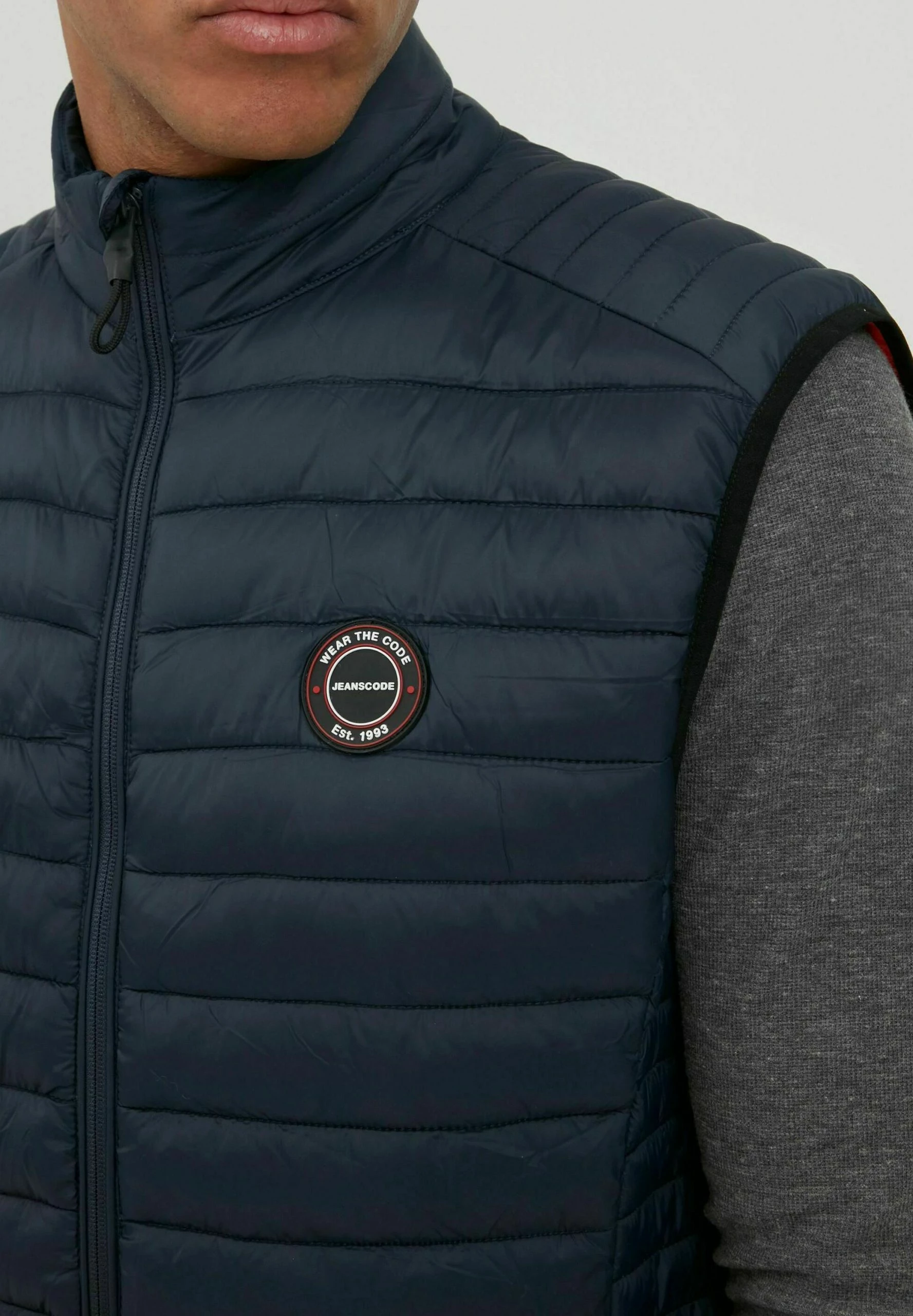 Indicode Jeans IDDAVIDE - Kamizelka - Navy | Kurtki Męskie | Modowa Odzież 4 Indicode Jeans IDDAVIDE - Kamizelka - Navy | Kurtki Męskie | Modowa Odzież - obrazek 4