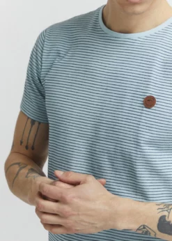 Indicode Jeans LUPKO - T-shirt Z Nadrukiem - Celestial Blue | Odzież Męska -Indicode Jeans Sklep c3f88343f86149dc936e1960fd6410d5 scaled