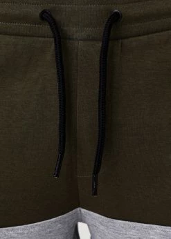 Indicode Jeans PAUL - Szorty męskie - Army | Krótkie spodnie męskie -Indicode Jeans Sklep d02324ac7ea74741924e3fc4c9017135 scaled