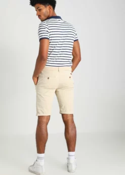 Indicode Jeans CONER - Szorty męskie Fog | Wysoka jakość | Modne krótkie spodenki -Indicode Jeans Sklep d8cbd09c6b5d4bcea054cf3138a7c1f9