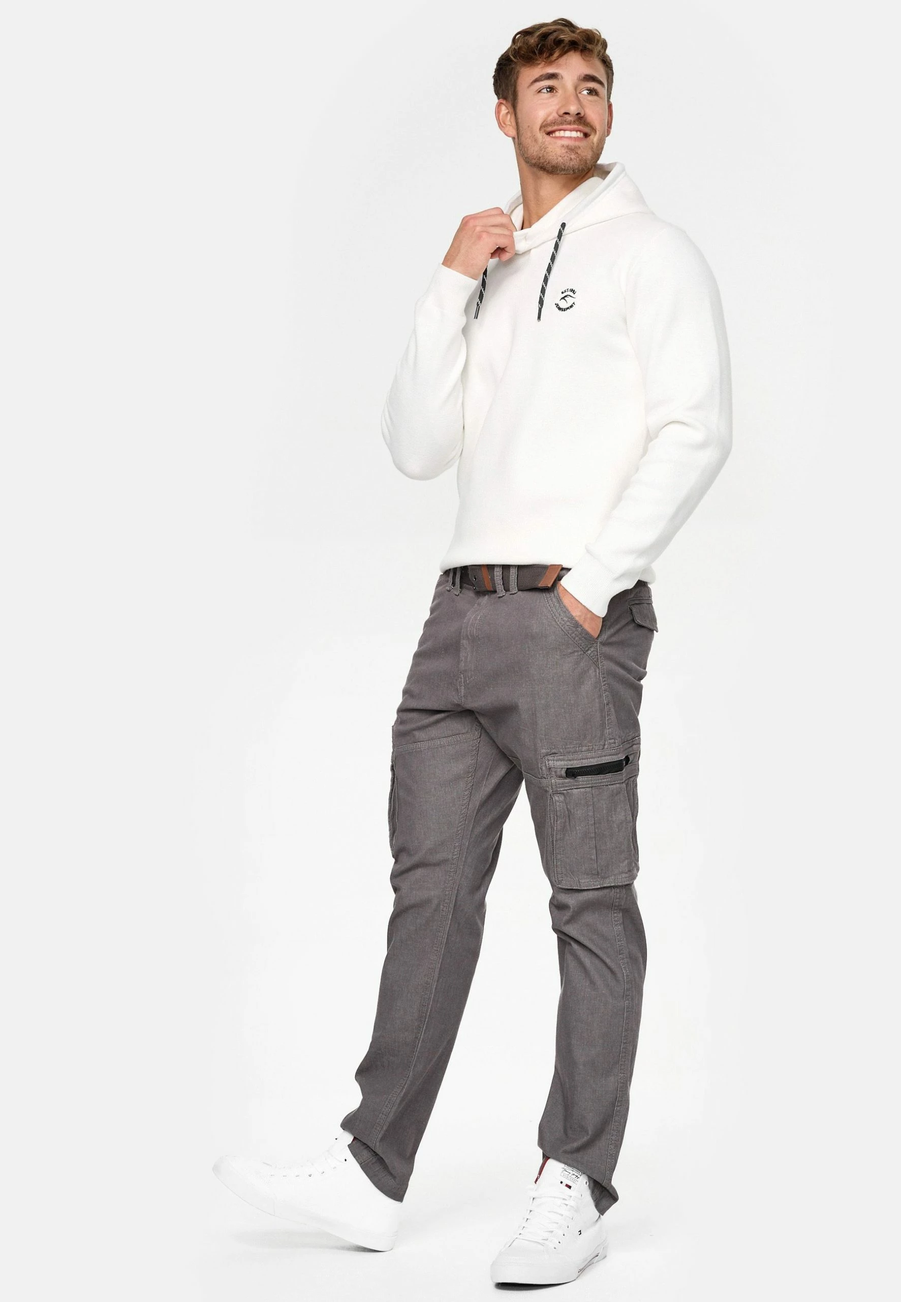 Indicode Jeans ANALIA - Bojówki - Dk Grey | Spodnie damskie w ciemnoszarym kolorze 2 Indicode Jeans ANALIA - Bojówki - Dk Grey | Spodnie damskie w ciemnoszarym kolorze - obrazek 2