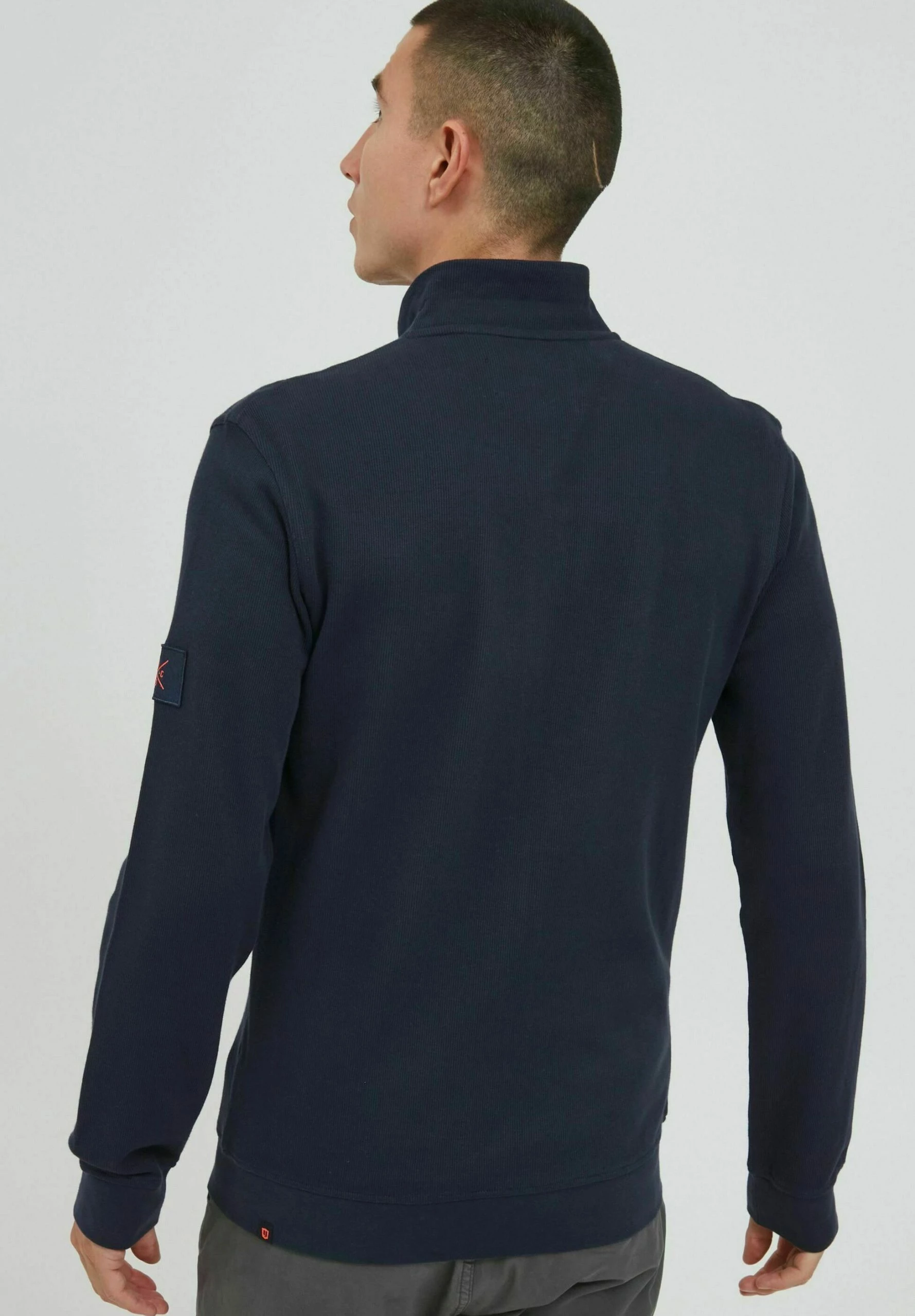 Indicode Jeans ARCELIO - Kardigan - Navy | Elegancki sweter męski w kolorze granatowym 3 Indicode Jeans ARCELIO - Kardigan - Navy | Elegancki sweter męski w kolorze granatowym - obrazek 3