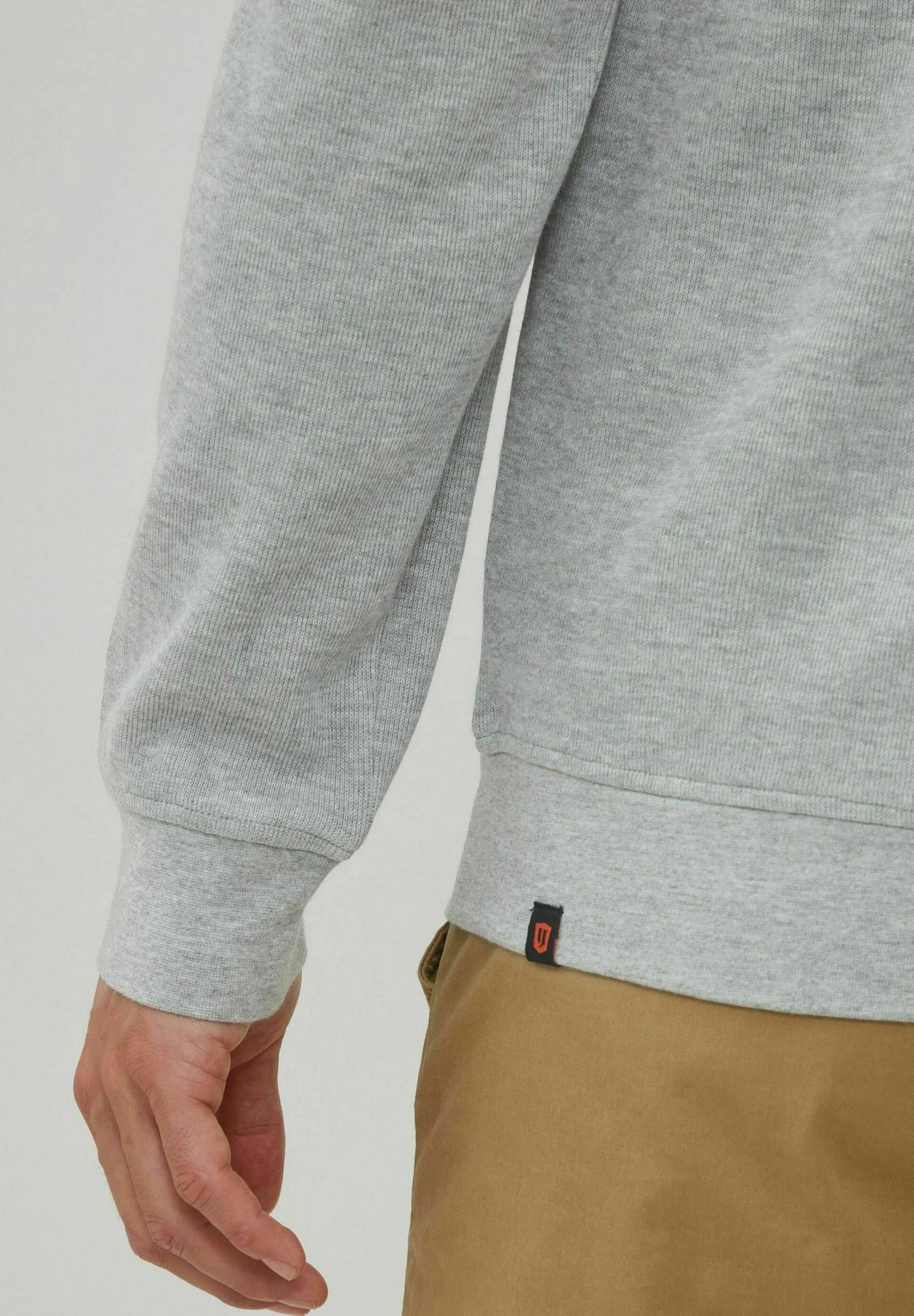 Indicode Jeans ARCELIO - Kardigan - Light Grey Mix | Elegancki i Wygodny Sweter 5 Indicode Jeans ARCELIO - Kardigan - Light Grey Mix | Elegancki i Wygodny Sweter - obrazek 5