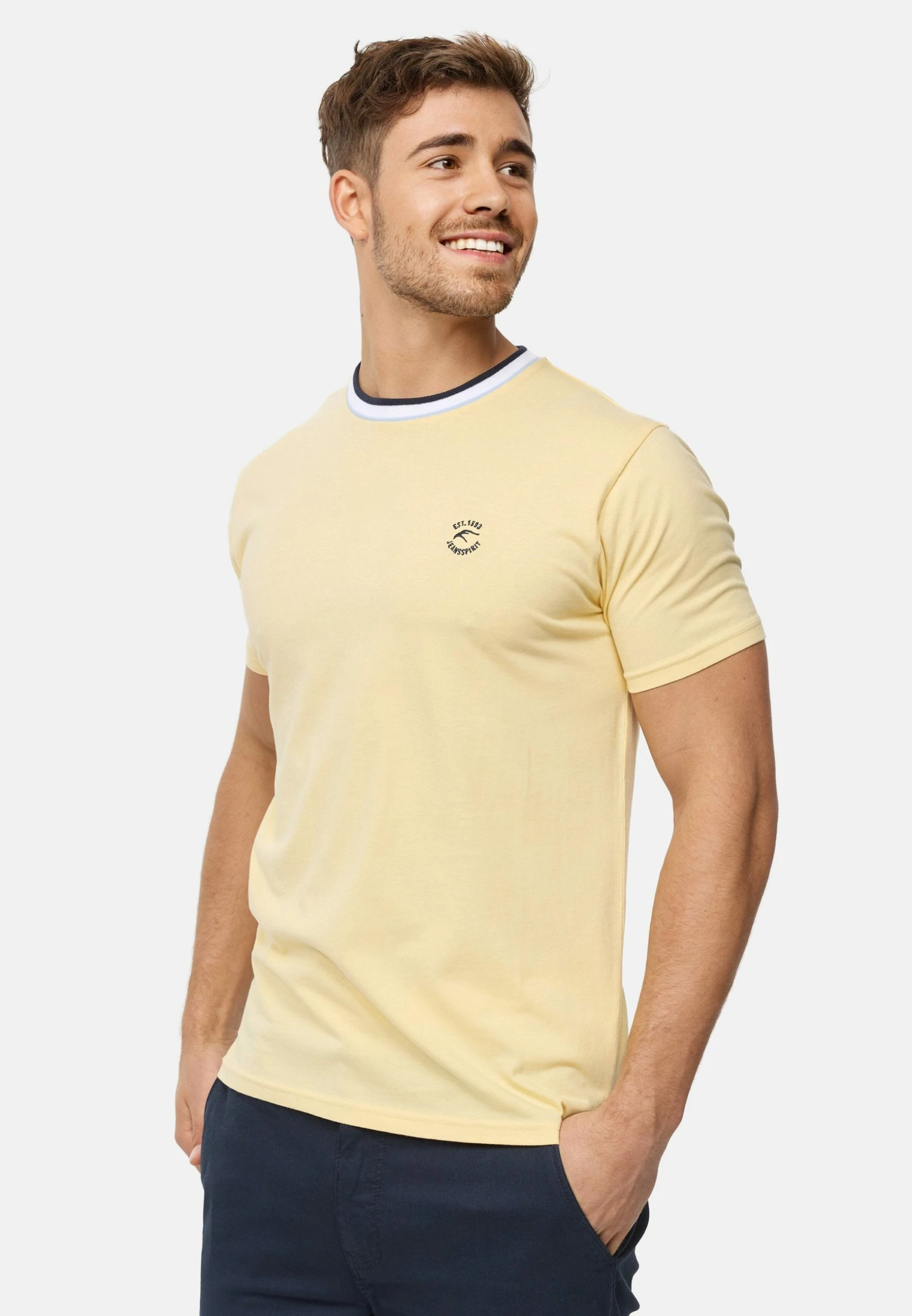 Indicode Jeans T-shirt Basic - Golden Haze | Męska Koszulka Bawełniana 4 Indicode Jeans T-shirt Basic - Golden Haze | Męska Koszulka Bawełniana - obrazek 4