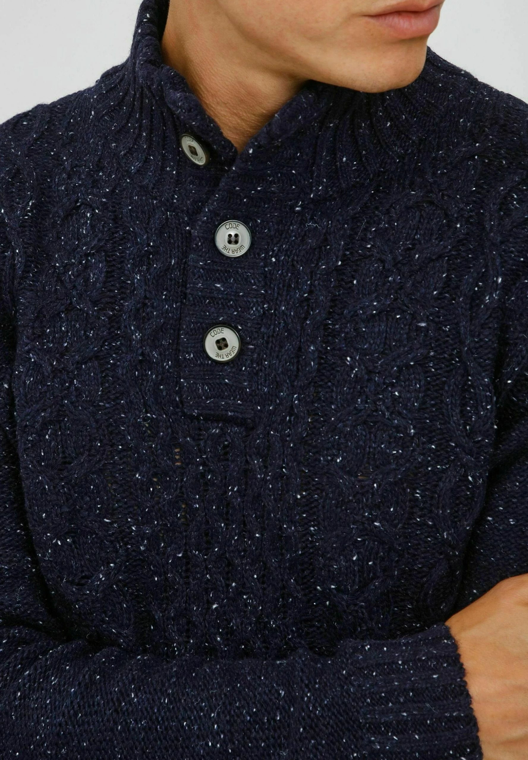 Indicode Jeans IDBENAT - Sweter Męski w Kolorze Granatowym 4 Indicode Jeans IDBENAT - Sweter Męski w Kolorze Granatowym - obrazek 4