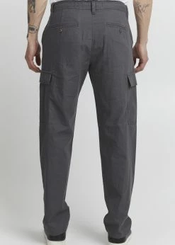 Indicode Jeans IDMOSAT - Bojówki - Iron | Męskie Spodnie Denim 7 Indicode Jeans IDMOSAT - Bojówki - Iron | Męskie Spodnie Denim -Indicode Jeans Sklep ff2666f6555b47d092a228fa57419b14 scaled